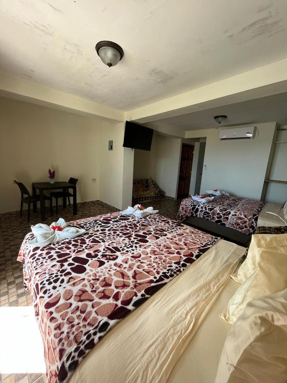 Hotel Y Restaurante Mama Ines Santa Catalina Ngoại thất bức ảnh